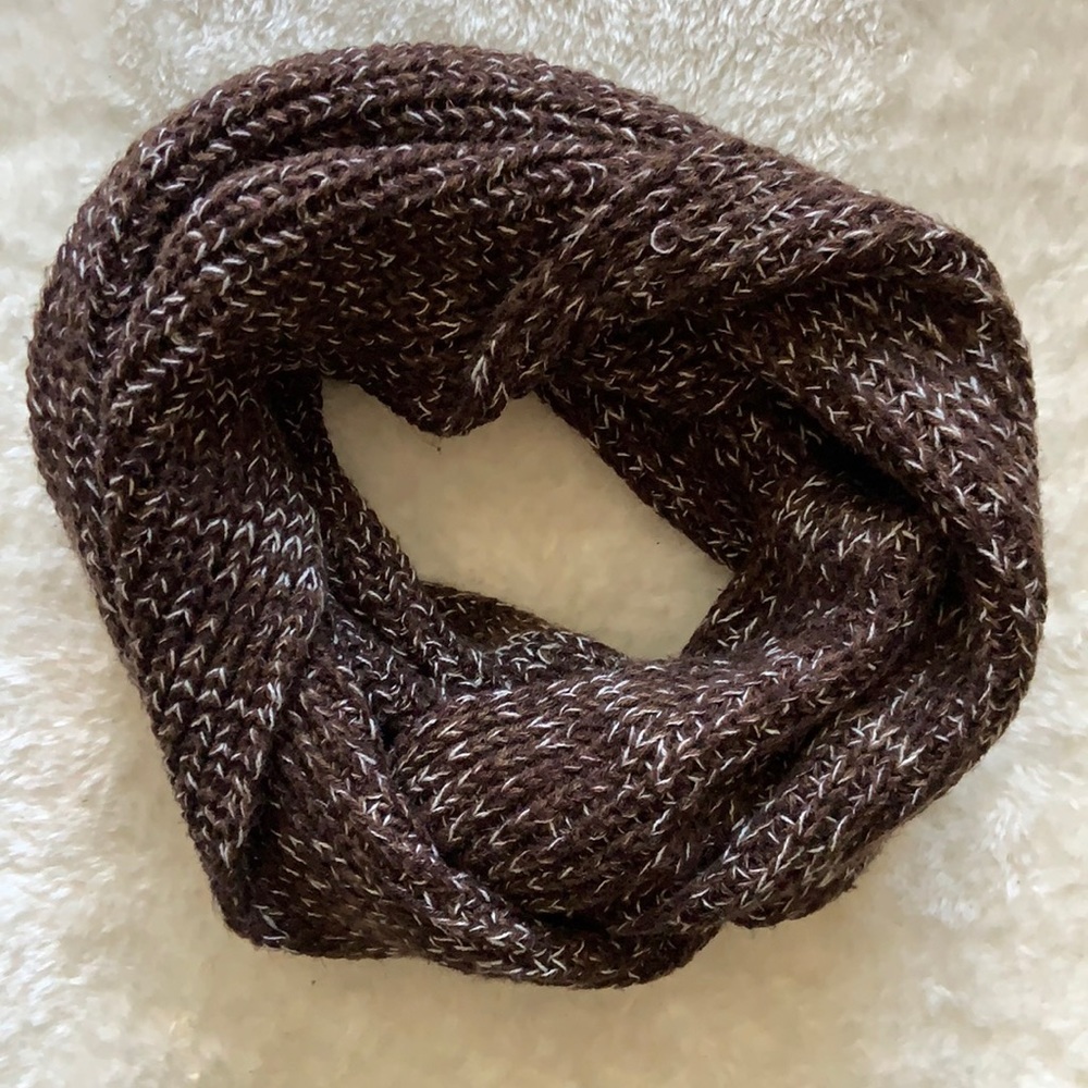 Infinity scarf